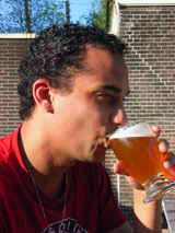 Menno bij de brouwerij