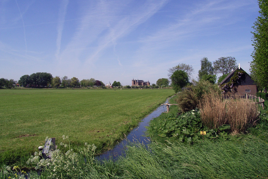 Muiderslot in de verte