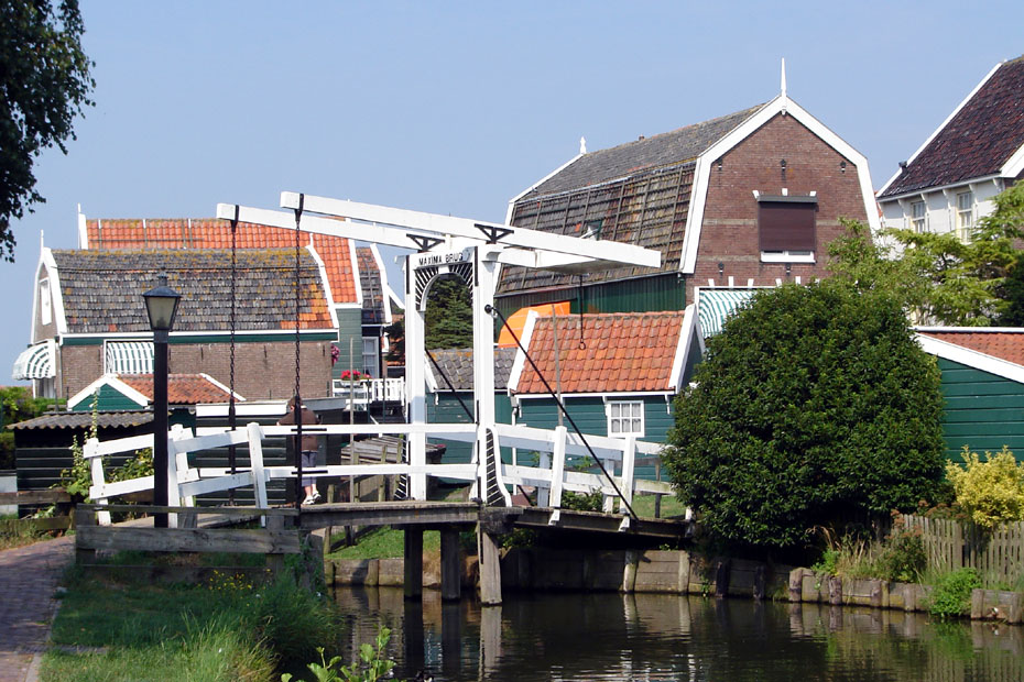 Brug in Marken