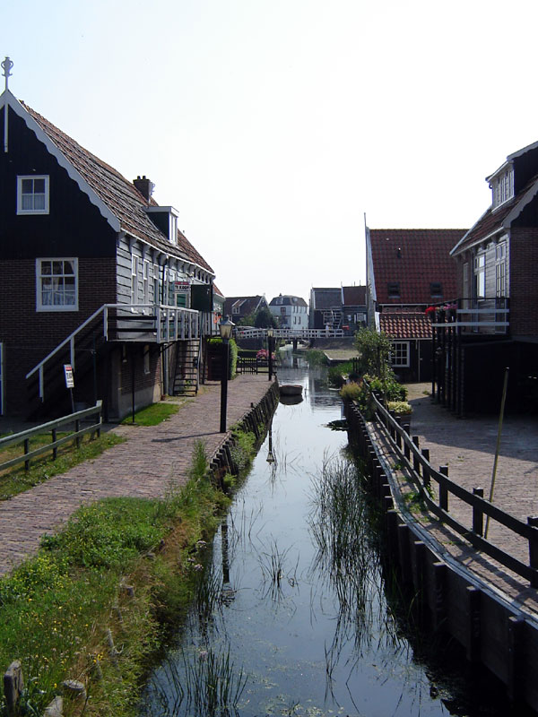 Marken