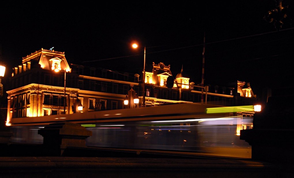 Amstelhotel en tram